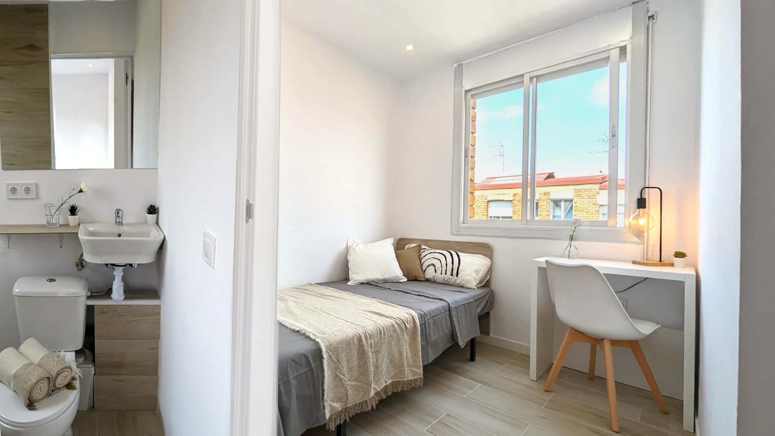 Habitación Valencia 22-04 en Sabadell